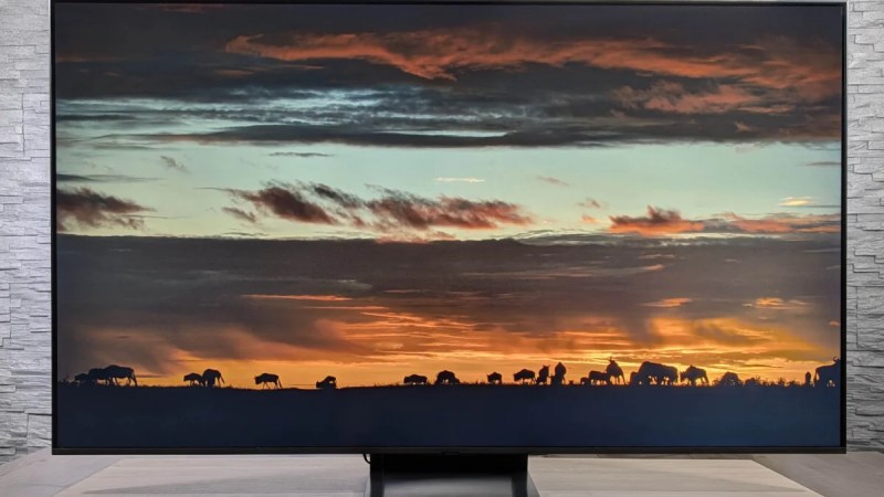 Super deal sur ce TV Neo QLED Mini LED de 55″ noté 8/10 quasiment à moitié prix pour une immersion totale