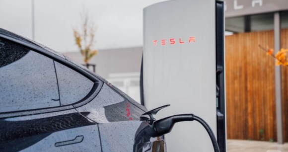 Tesla Model Y Standard // Source : Robin Wycke pour Frandroid