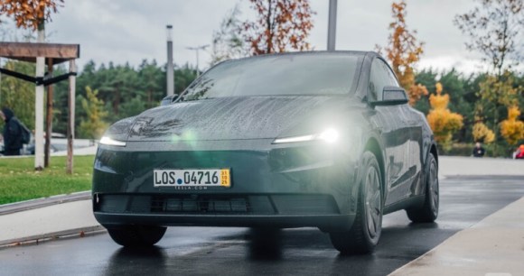 Tesla Model Y Standard // Source : Robin Wycke pour Frandroid