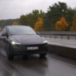 700 km d’autonomie pour la Tesla Model Y, les batteries de BYD, et le moteur électrique Renault : les gros bouleversements électriques de la semaine – Récap’ Survoltés