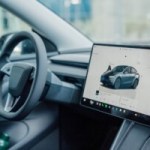 Elon Musk fait machine arrière : les Tesla bientôt compatibles avec Apple CarPlay ?