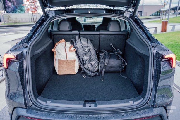 Tesla Model Y Standard // Source : Robin Wycke pour Frandroid