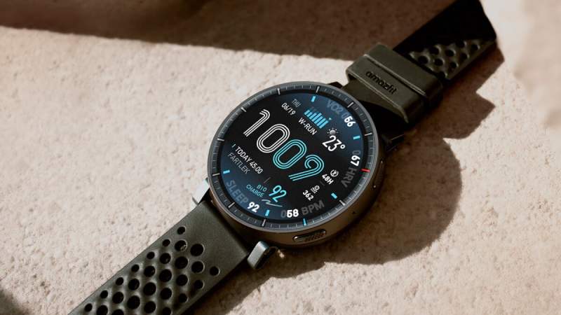25 jours d’autonomie pour moins de 170&nbsp;€&nbsp;: cette nouvelle montre de sport frappe très fort