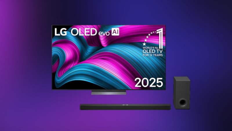Ce pack LG avec le TV C5 de 77 pouces et la barre de son LG S90TY perd plus de 25&nbsp;% de son prix sur le site de la marque