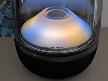 Harman Kardon Aura Studio 5 // Source : Sylvain Pichot - Frandroid