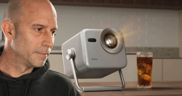 Hisense M2 Pro // Source : Sylvain Pichot - Frandroid