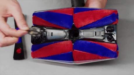 How to check for and remove blockages in your Dyson PencilVac Fluffycones&trade; 0-17 screenshot