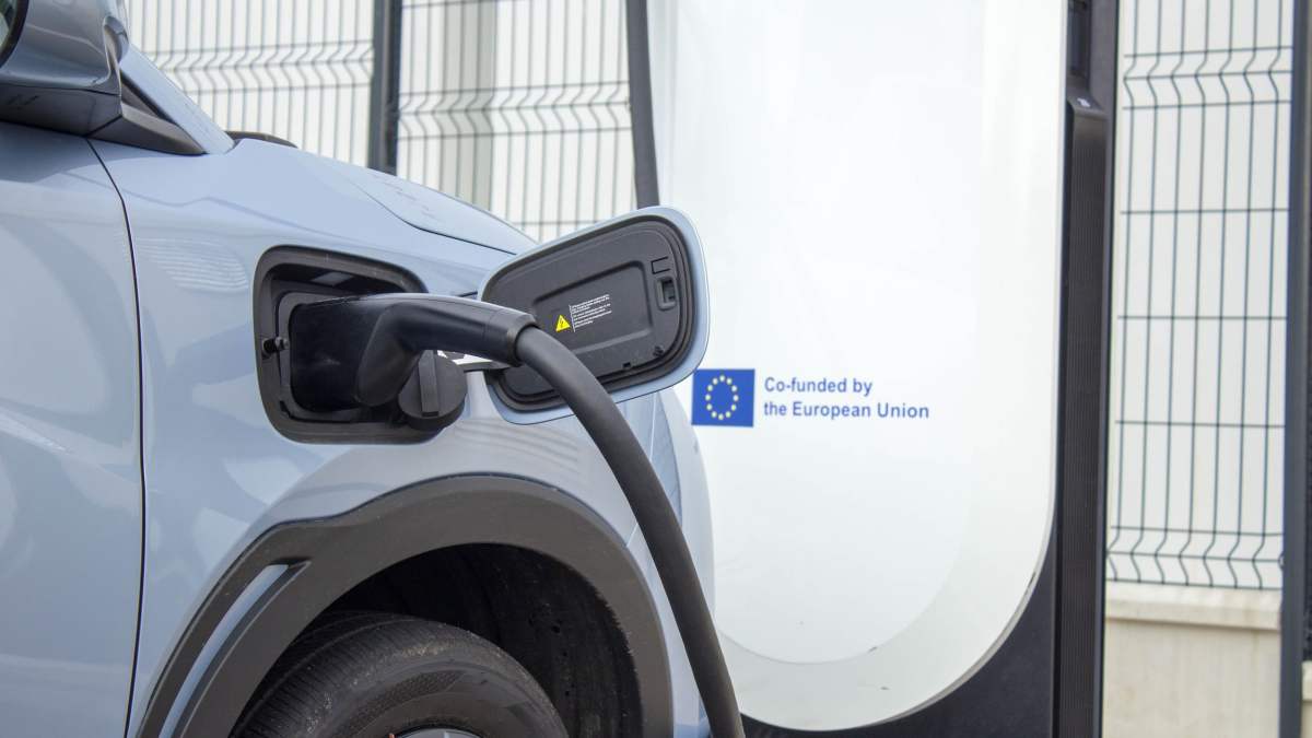 Image Voiture électrique : Atlante casse les prix avec une recharge à seulement 1 centime le kWh