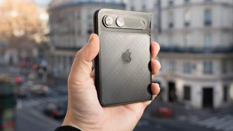 iPhone Fold&nbsp;: design, ergonomie, puissance… tout ce que l&rsquo;on sait du smartphone pliant d&rsquo;Apple pour le moment