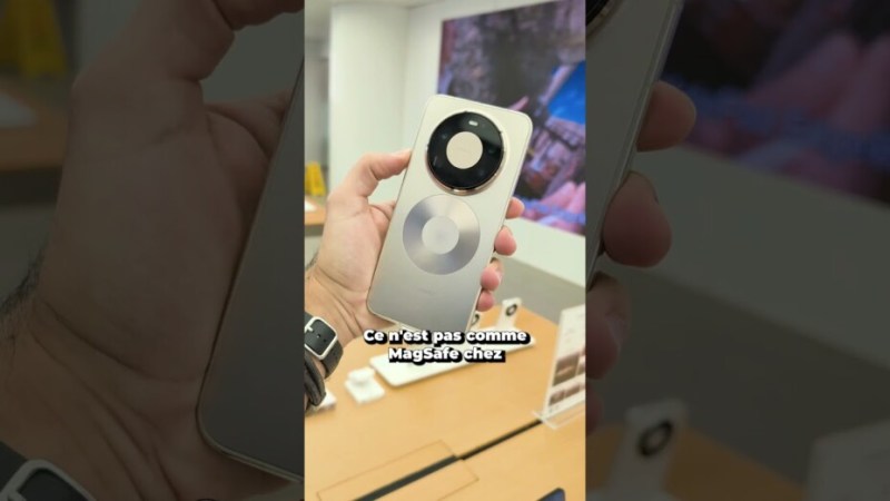 Ce smartphone a 3 trous ?