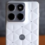 Face aux smartphones noirs et tristes, le Motorola Edge 70 Pantone Color of the Year 2026 fait un bien fou