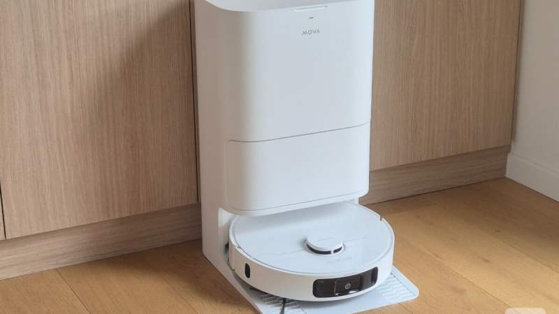 Le rapport performances-prix du robot aspirateur laveur Mova E40 Ultra s’améliore nettement quand il passe sous les 300 €