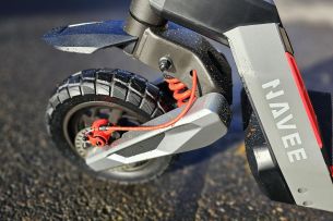 Navee XT5 Pro suspension avant