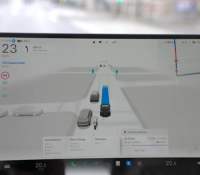 Test Tesla FSD à Paris // Source : Frandroid