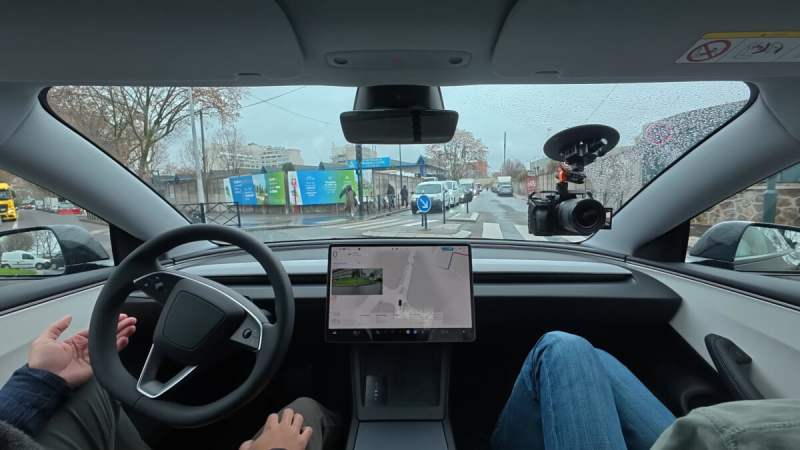 Il ne sera bientôt plus possible d’acheter le FSD de Tesla en Europe&nbsp;: pourquoi il fallait s’y attendre