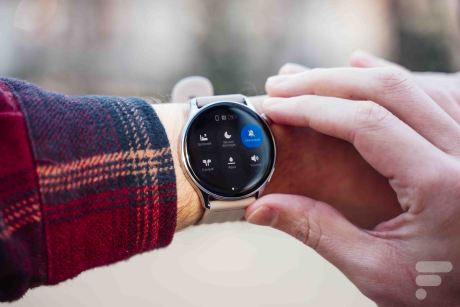 La OnePlus Watch Lite // Source : Chloé Pertuis - Frandroid