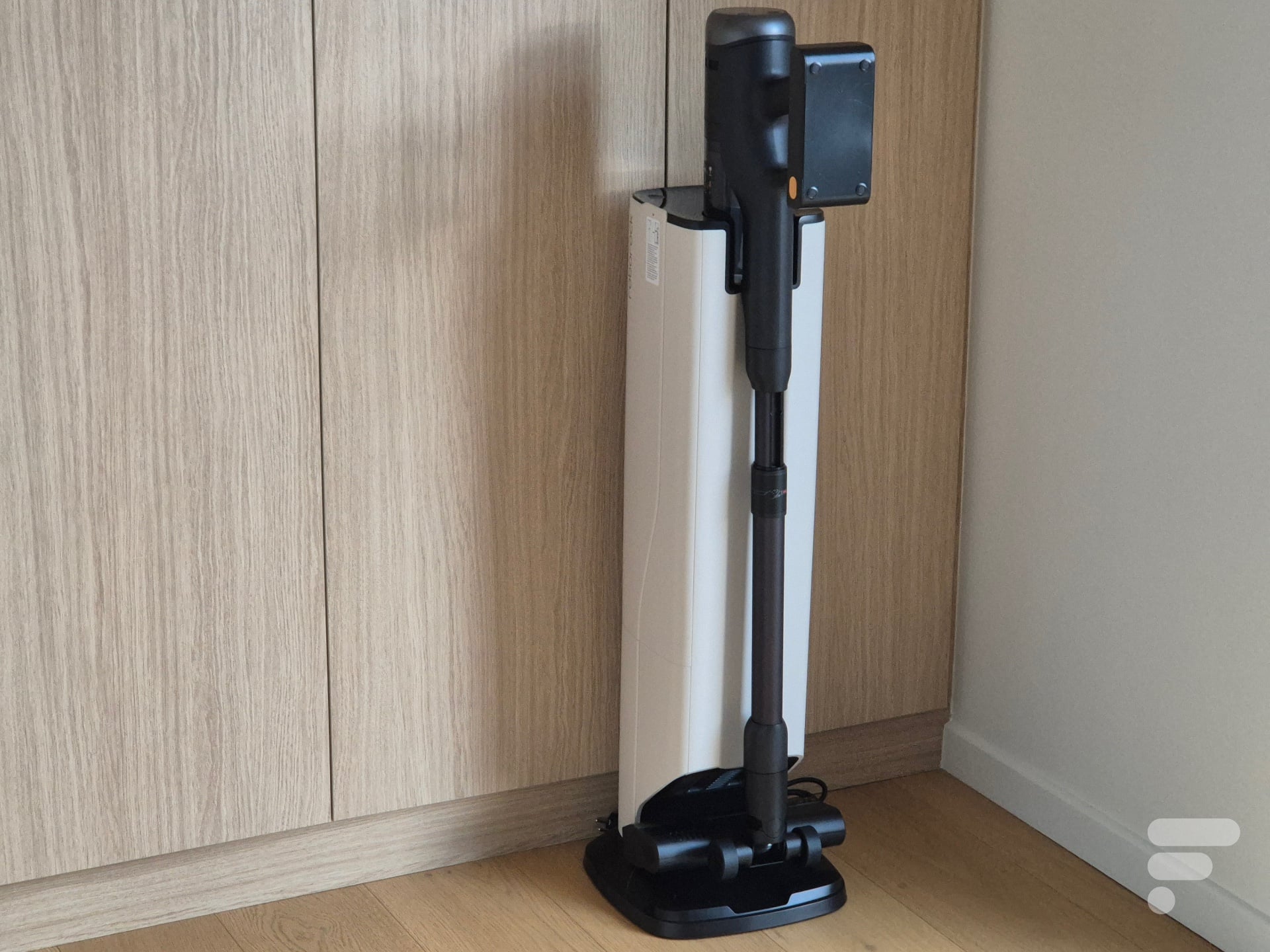 Test du Roborock H60 Ultra & Ultra Hub : quand le roi des robots s&rsquo;attaque au trône de Dyson