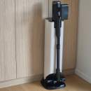 Ultra-puissant et livré avec une station de vidange, l&rsquo;aspirateur-balai Roborock H60 Hub Ultra avale toutes les saletés pour moins de 400 €