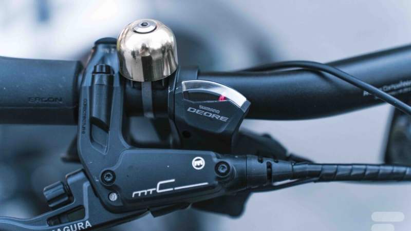 Stocks encore trop hauts, consommation en berne&nbsp;: la crise du vélo fait très mal à Shimano en ce début d&rsquo;année