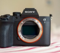 Le Sony Alpha 7 V Le Sony Alpha 7 V