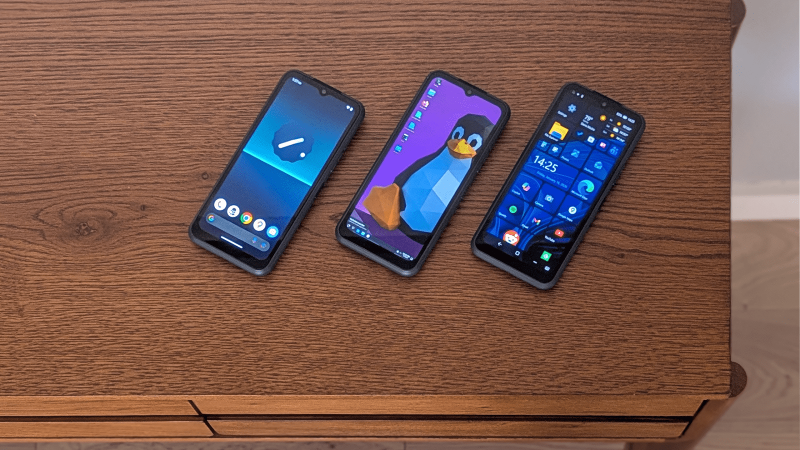 Linux, Android et Windows 11 sur un seul et même smartphone, ça vous dit ?