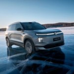 Plus de 1000 km d’autonomie : Volkswagen présente une étonnante voiture électrique avec moteur essence