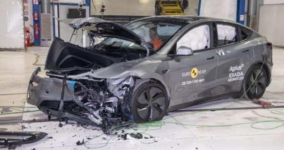 Tesla Model Y // Source : EuroNCAP