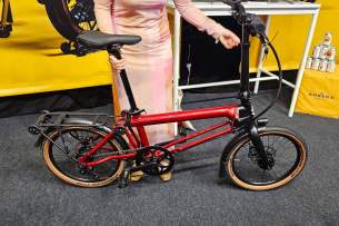 Ahooga E-Max d&eacute;pli&eacute;