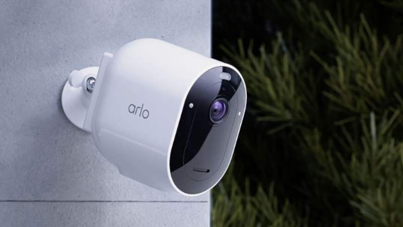 Cette nouvelle caméra de sécurité Arlo boostée à l’IA est déjà en promo dans un pack sur Amazon