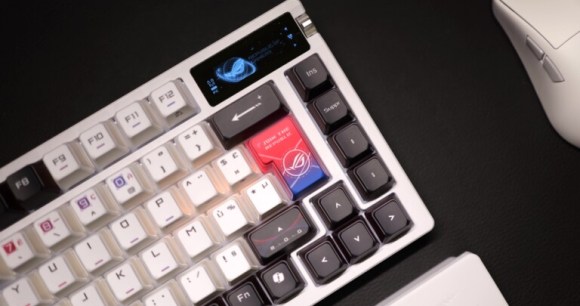 Asus ROG Azoth X – Frandroid – P1112025