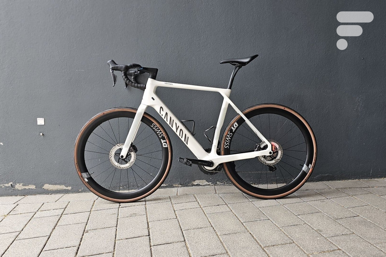 Canyon Endurace Onfly CF 8 vélo route électrique Eurobike 2025