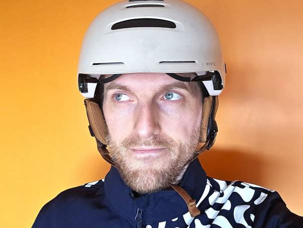 Casque vélo ville Btwin 900 avant