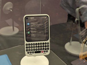 Clicks Communicator // Source : Frandroid