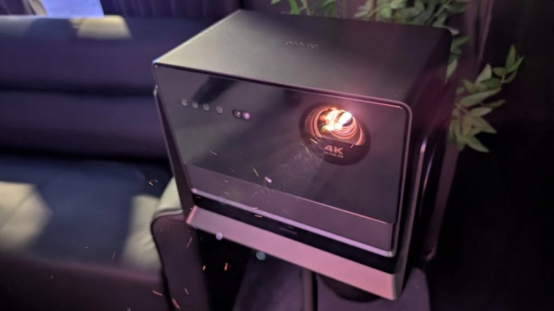 Dangbei S8 Ultra Max&nbsp;: le projecteur ultra lumineux qui pourrait imposer un nouveau standard pour le home cinéma HDR