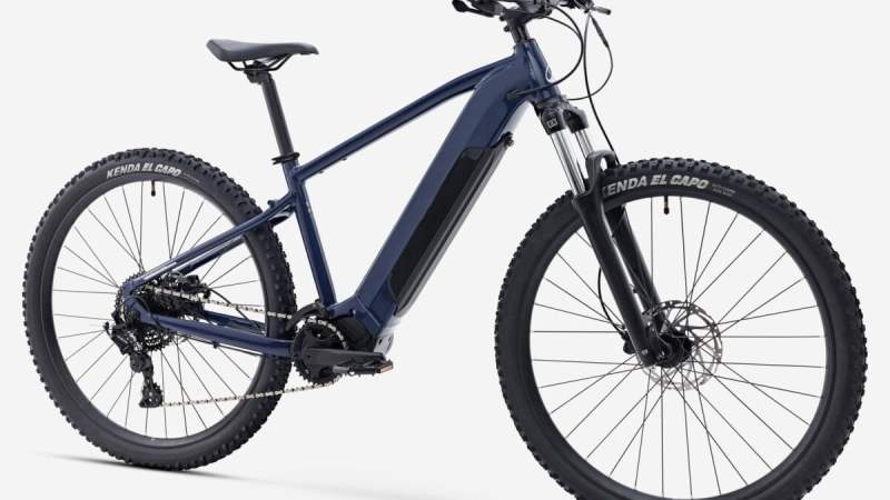 Decathlon frappe fort avec un nouveau vélo électrique abordable qui défie Intersport