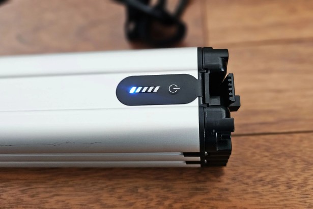 Diamant Suvea batterie voyant