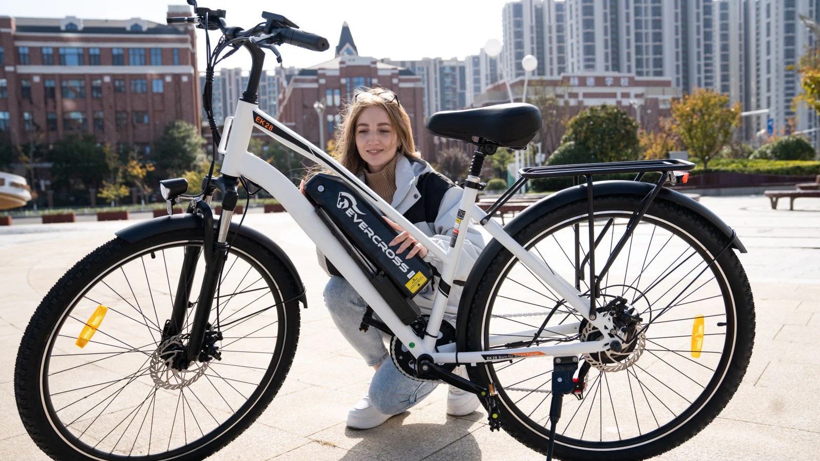 Ce vélo électrique vendu par Decathlon, Amazon et Fnac présente un risque d’incendie