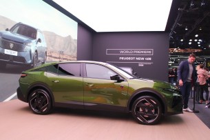 Peugeot E-408 (2026) // Source : Jean-Baptiste Passieux - Frandroid