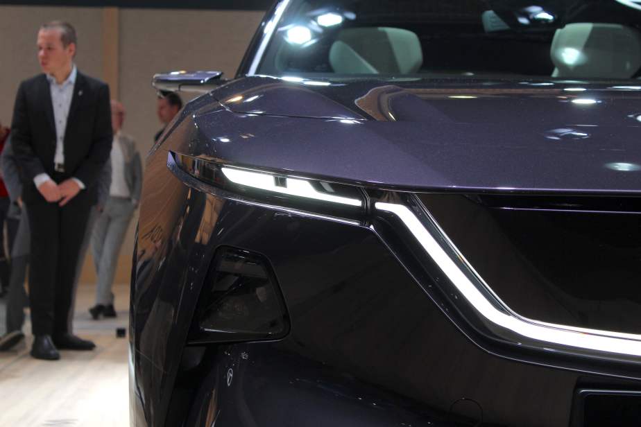 Mazda CX-6e // Source : Jean-Baptiste Passieux - Frandroid