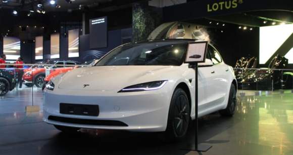 Tesla Model 3 Standard // Source : Jean-Baptiste Passieux - Frandroid