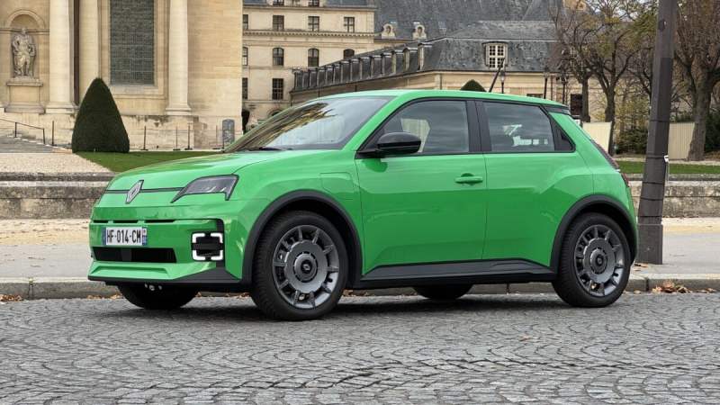 On a passé une semaine avec la Renault 5 à 25 000&nbsp;€&nbsp;: pourquoi on ne vous recommande pas cette version