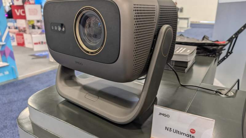 N3 Ultimate&nbsp;: JMGO muscle sa série N3 pour de très grandes images dans le salon