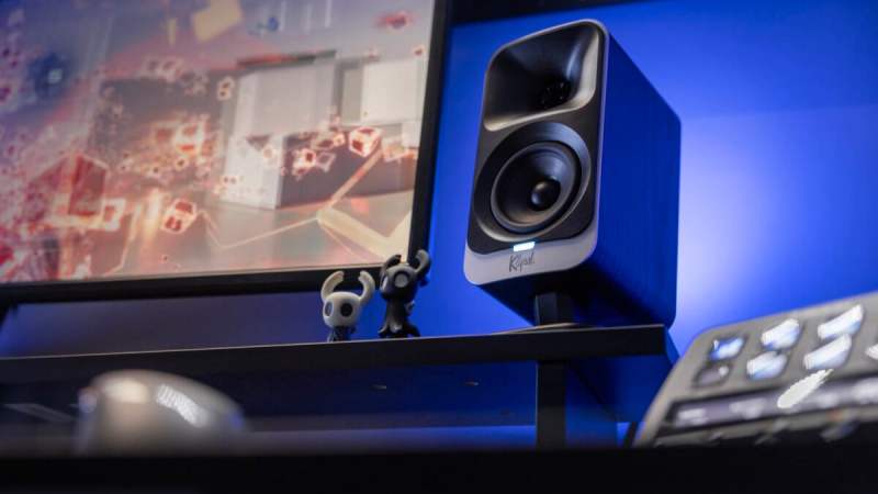 Klipsch ProMedia Lumina : mettez de la couleur sur votre bureau et profitez d’un son chaud en 2.1