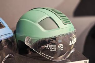 Lazer Nova KinetiCore ventilation r&eacute;glable