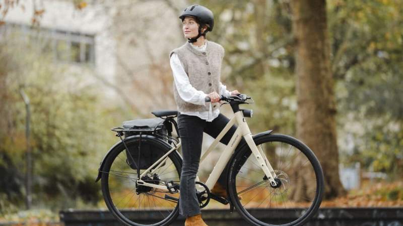 Toujours aussi léger, le vélo électrique Origine Montmartre fait toujours plus dans le Made in France