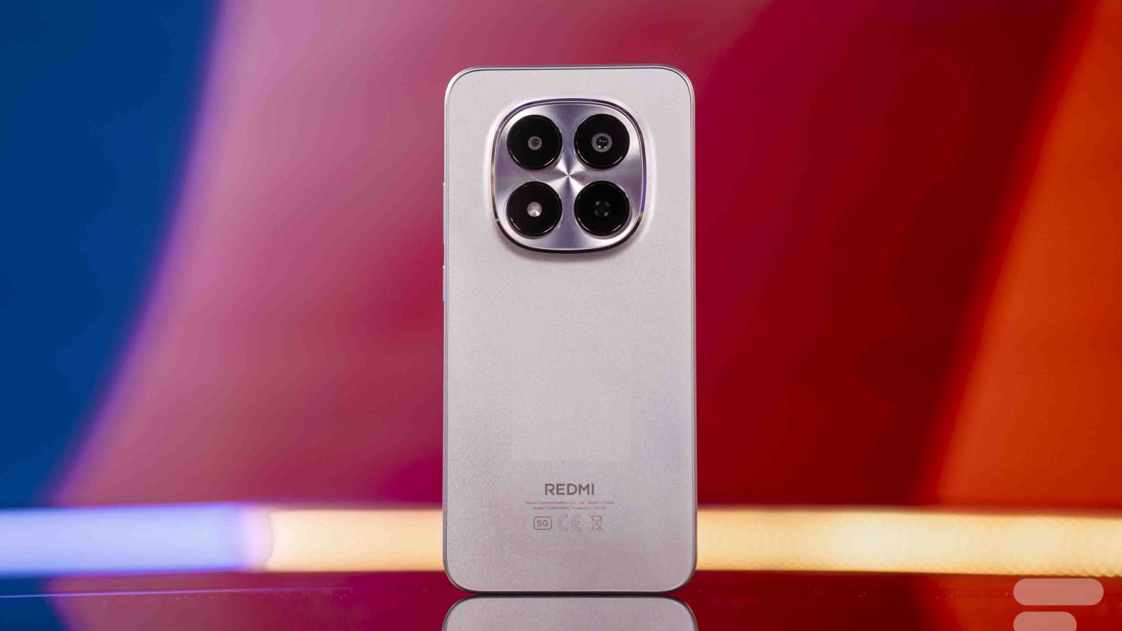 Test Xiaomi Redmi Note 15 Pro 5G : plus d’autonomie et de puissance, mais fait-il le poids face à Honor et Samsung ?