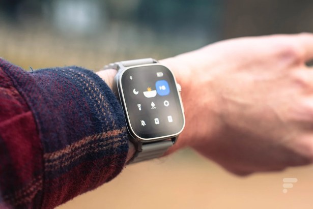 realme watch 5 (1) La Realme Watch 5 // Source : Mathéo Grassi - Frandroid