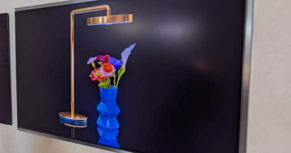 TV Samsung S99H en 77 pouces // Source : Sylvain Pichot - Frandroid TV Samsung S99H en 77 pouces // Source : Sylvain Pichot - Frandroid