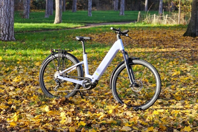 Moins de 10 kg ultra léger, le nouveau vélo électrique de Scott — free download