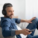 RS 275 : le nouveau casque TV Sennheiser qui mise sur l’Auracast pour réinventer l’écoute à domicile